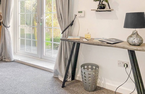 Plymouth Apartment | 2 bedroom accommodation in Plymouth