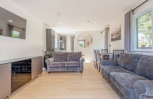 Tavernspite Cabin | 2 bedroom accommodation in Whitland