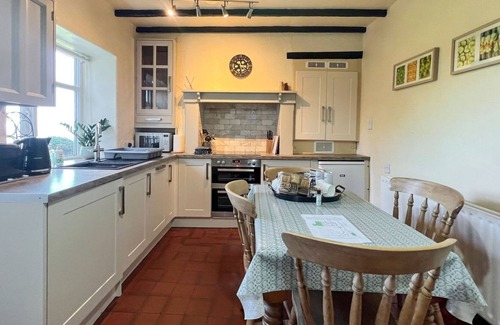 Ashover Cottage | 2 bedroom accommodation in Alton, near Chesterfield