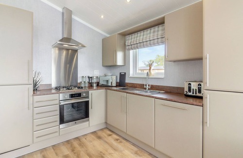 Aubourn Ski Chalet | 2 bedroom accommodation in Swinethorpe, Nr Lincoln
