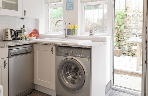Instow Cottage | 2 bedroom accommodation in Instow, near Bideford