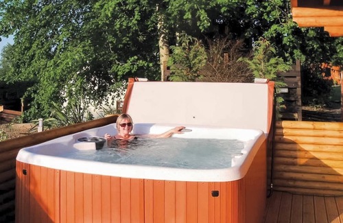 Kinclaven Ski Chalet | 2 bedroom accommodation in Cargill