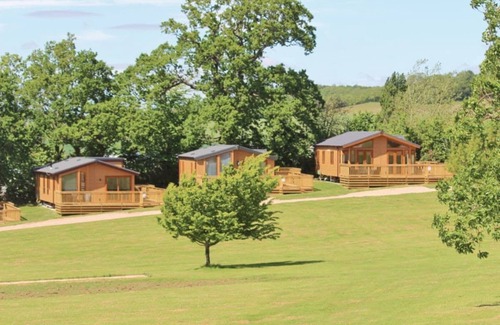 Dawlish Cabin | 2 bedroom accommodation in Dawlish