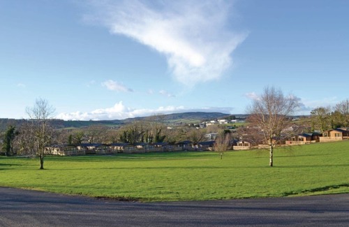 Dawlish Cabin | 2 bedroom accommodation in Dawlish