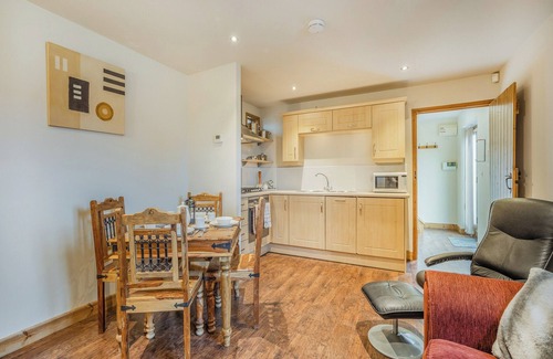 Grimsby Cottage | 2 bedroom accommodation in Holton-Le-Clay, near Cleethorpes