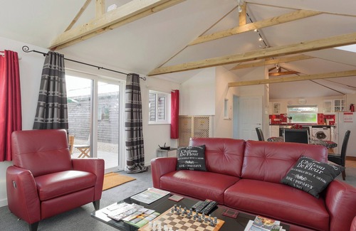 Holworth Cottage | 2 bedroom accommodation in Wool, near Wareham