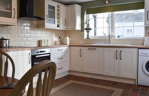 Llanfaethlu Cottage | 2 bedroom accommodation in Llanfaethlu, near Church Bay