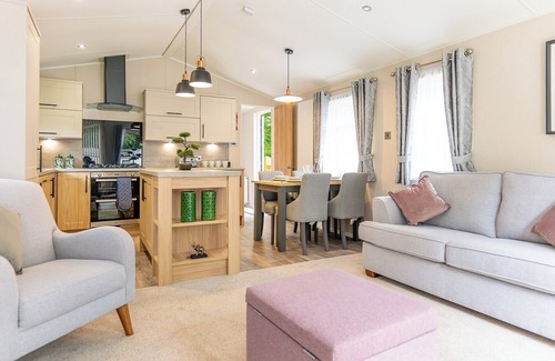 Swarland Ski Chalet | 2 bedroom accommodation in Morpeth