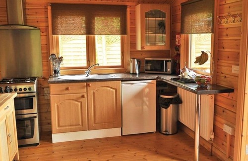 Ystradgynlais Cabin | 2 bedroom accommodation in Brecon Beacons National Park, Powys