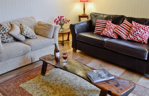 Penycae Cottage | 2 bedroom accommodation in Penycae, near Wrexham