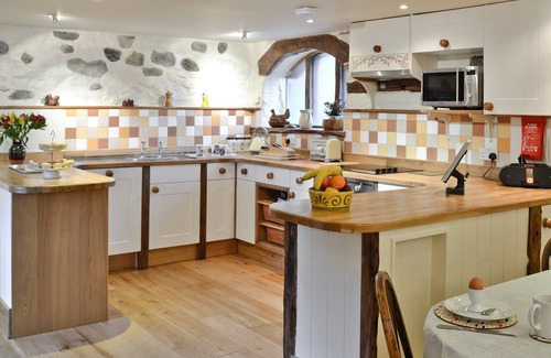 Penycae Cottage | 2 bedroom accommodation in Penycae, near Wrexham