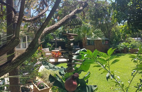 Kiama Apartment | 2 Bedroom Accommodation with lovely garden area. Pet friendly
