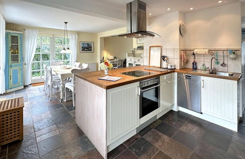 Warthe House | 2 bedroom accommodation in Warthe