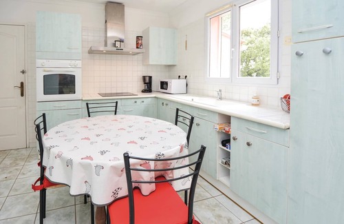 Sabran House | 2 bedroom accommodation in Sabran
