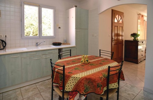 Sabran House | 2 bedroom accommodation in Sabran