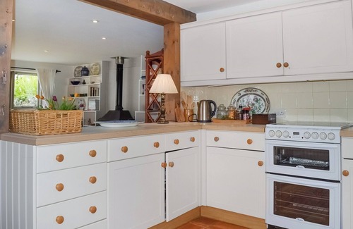 Chard Cottage | 2 bedroom accommodation in Wambrook, near Chard