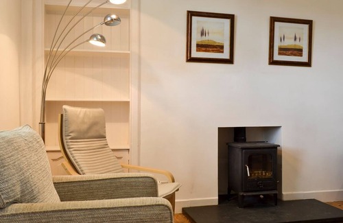 Forres Cottage | 2 bedroom accommodation in Forres