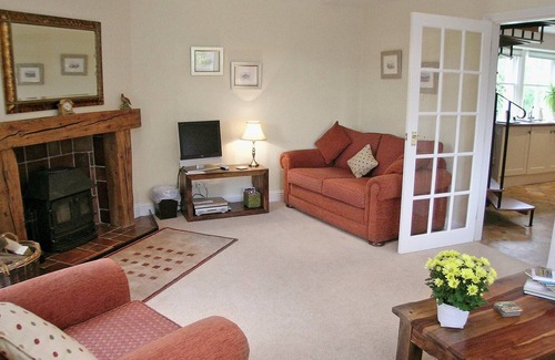Lauder Cottage | 2 bedroom accommodation in Oxton, near Lauder