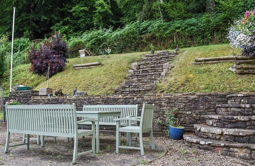 Blakeney Cottage | 2 bedroom accommodation in Lydney