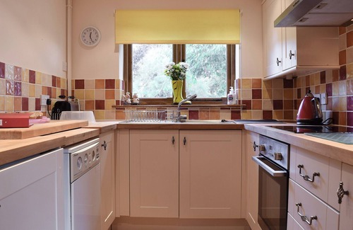 Malvern Cottage | 2 bedroom accommodation in Welland, near Malvern