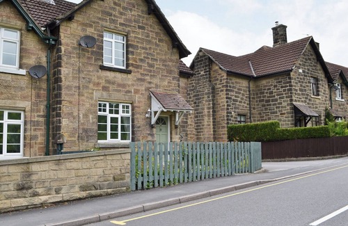 Rowsley Cottage | 2 bedroom accommodation in Rowsley, near Matlock
