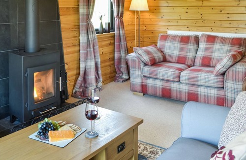 Moffat Cottage | 2 bedroom accommodation in Annan Water, near Moffat