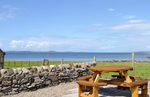 Muasdale Cottage | 2 bedroom accommodation in Muasdale, near Campbeltown
