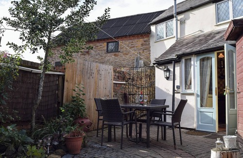 Flecknoe Cottage | 2 bedroom accommodation in Welton