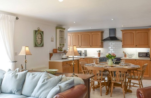 Wooler Cottage | 2 bedroom accommodation in Milfield, near Wooler