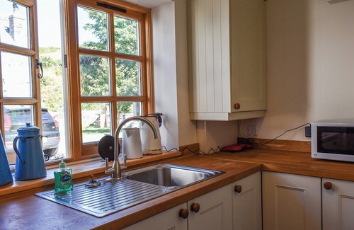 Par Cottage | 2 bedroom accommodation in Par, near Fowey