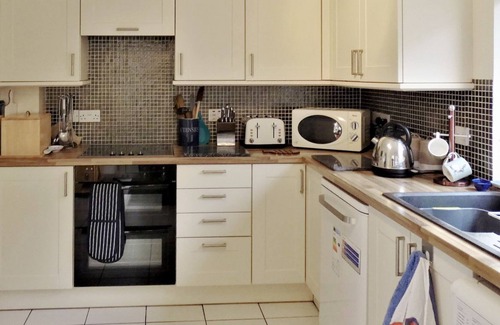 Tain Cottage | 2 bedroom accommodation in Rockfield, near Portmahomack