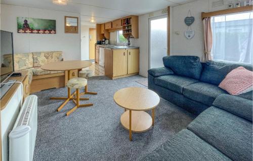 Makkum House | 2 Bedroom Amazing Home In Makkum