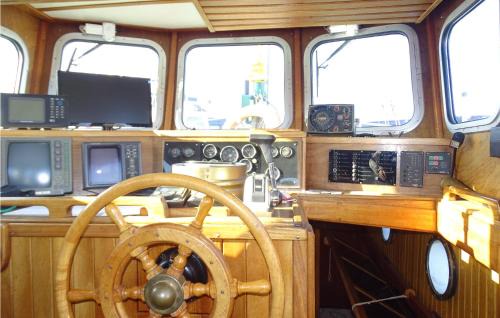 Wismar Boat Rental | 2 Bedroom Amazing Ship In Wismar
