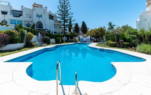 Sitio de Calahonda Apartment | 2- bedroom apartment with seaview & great location