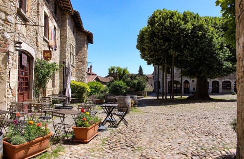 Perica - Village Apartment | 2 Bedroom Apartment in Rillieux-la-Pape