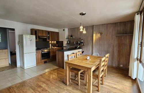 Saint-Jean-de-Sixt Apartment | 2-bedroom apartment in the village square