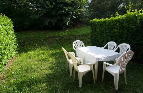 Esquieze-Sere Apartment | 2-bedroom apartment for 5/6 people with private garden renovated in December 23