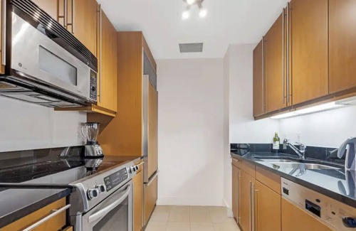 Brickell Resort | 2 Bedroom Apartment Four Seasons