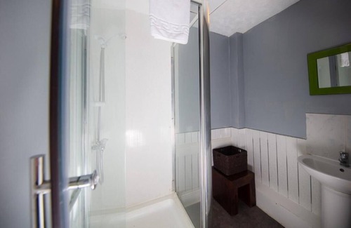 Bruntsfield House | 2 bedroom Apartment in City Centre location