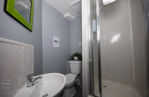 Bruntsfield House | 2 bedroom Apartment in City Centre location
