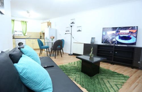 Greenwich Apartment | 2 Bedroom Apartment