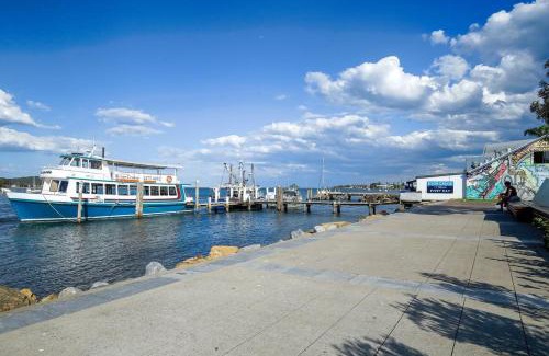 Batemans Bay Apartment | 2-Bedroom Apartment in the Heart of Batemans Bay
