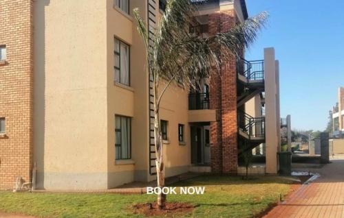 Kimberley Apartment | 2-bedroom apartment in a security complex