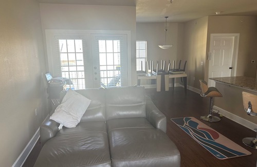 Denton Apartment | 2-bedroom apartment in cool Denton with fitness room, WiFi, AC
