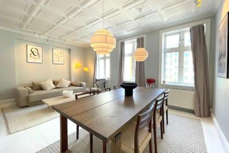 København N Apartment | 2 Bedroom Apartment in Trendy Area