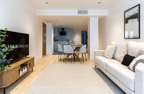 Nueva Espana Apartment | 2 bedroom apartment in Chamartín Sharing Co.
