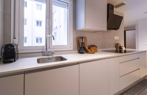 Nueva Espana Apartment | 2 bedroom apartment in Chamartín Sharing Co.