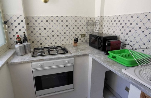 Castellammare Apartment | 2 Bedroom Apartment in Palermo