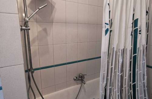 Castellammare Apartment | 2 Bedroom Apartment in Palermo
