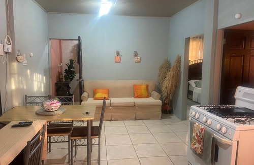 Penal-Debe Apartment | 2-bedroom apartment in tranquil Golconda with AC